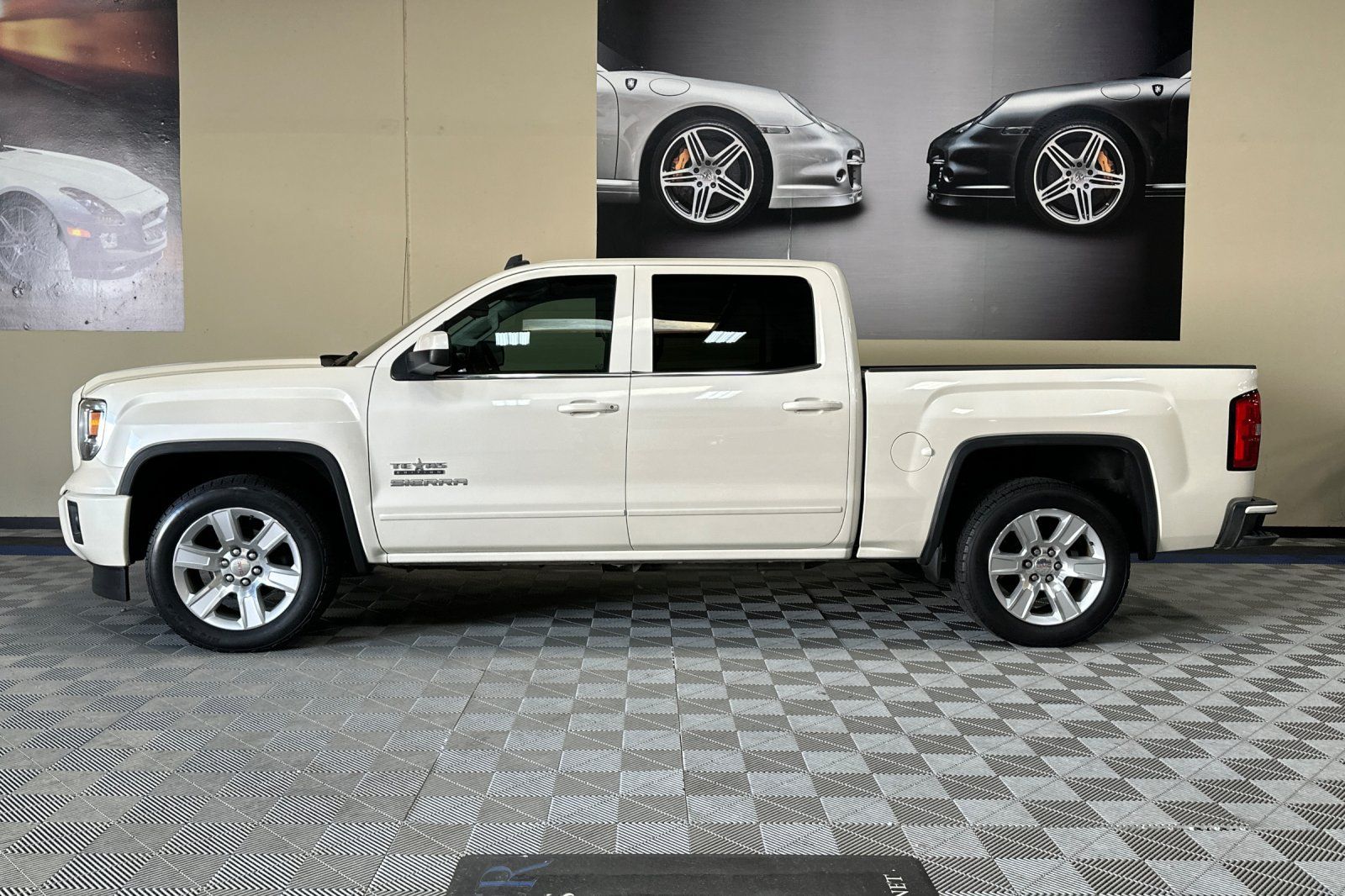 Used 2014 GMC Sierra 1500 SLE w/ Texas SLE Value Package RWD image 7