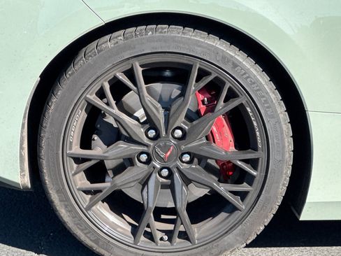 Used 2024 Chevrolet Corvette Stingray Preferred Conv w/ Z51 Performance Package image 41