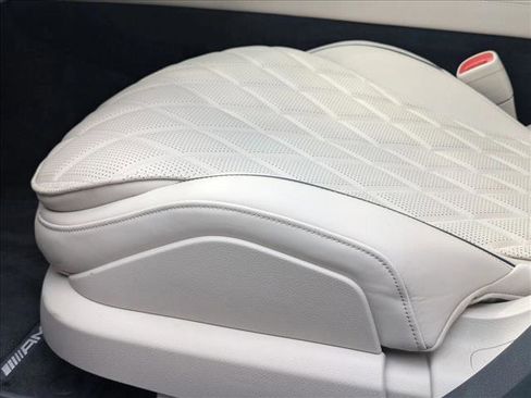 New 2025 Mercedes-Benz S 580 4MATIC Sedan image 4