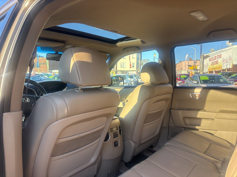 Used 2011 Honda Pilot EX-L image 32
