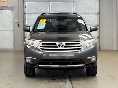 Used 2012 Toyota Highlander Limited image 2