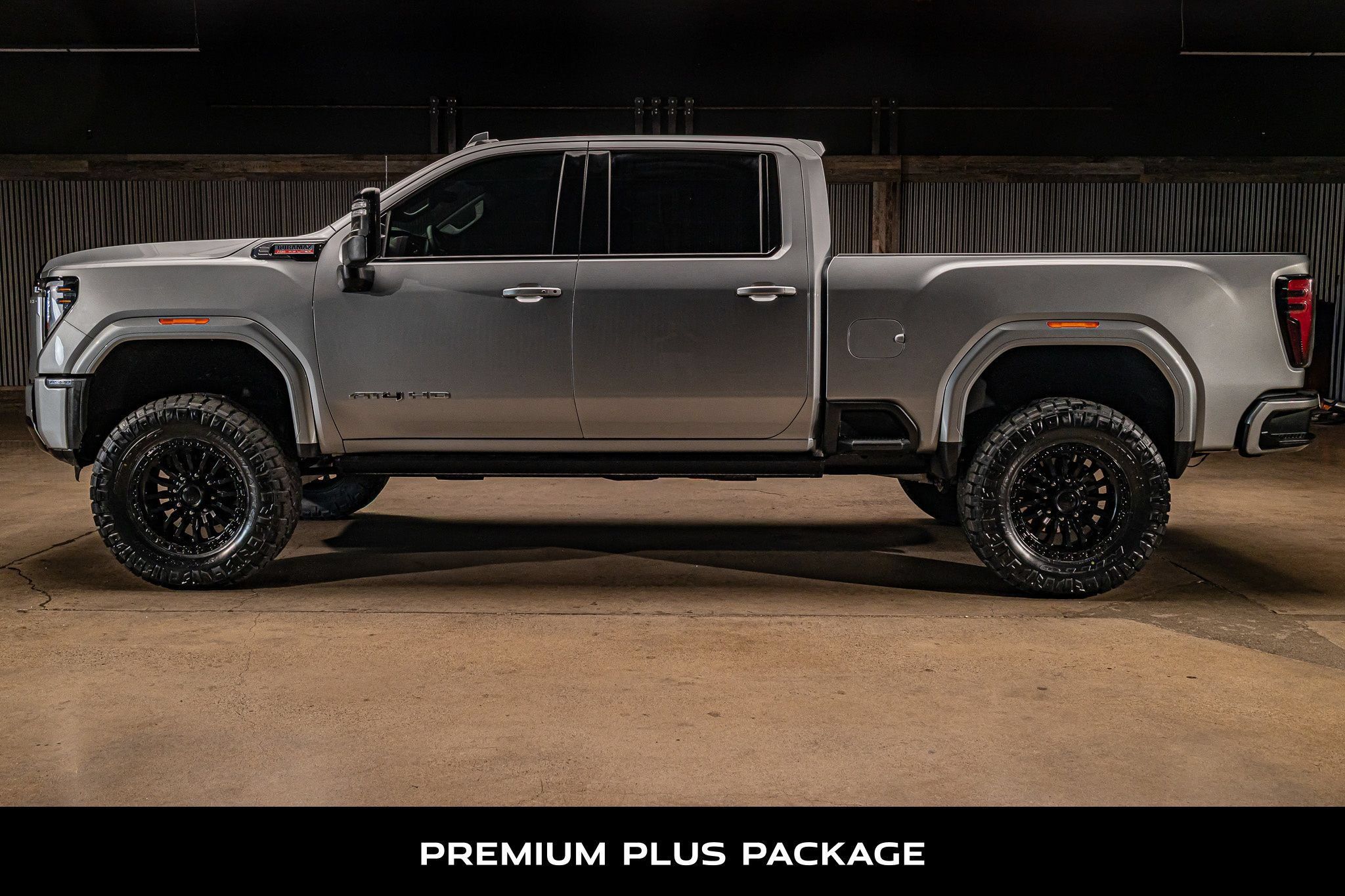 Used 2026 GMC Sierra 2500 AT4 w/ AT4 Premium Plus Package AWD/4WD image 6