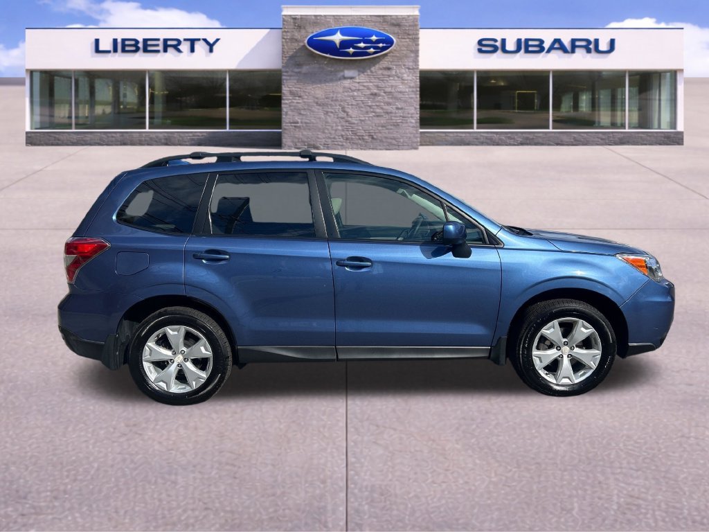 Used 2016 Subaru Forester 2.5i Premium w/ All-Weather Package AWD/4WD image 23