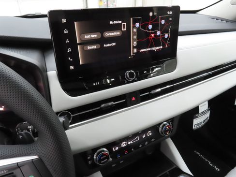 New 2026 Mitsubishi Outlander SEL image 15