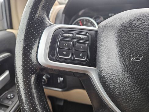 Used 2022 RAM 2500 Big Horn image 13