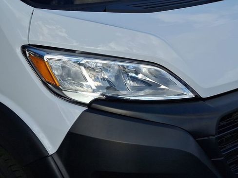 Used 2023 RAM ProMaster 2500 image 11