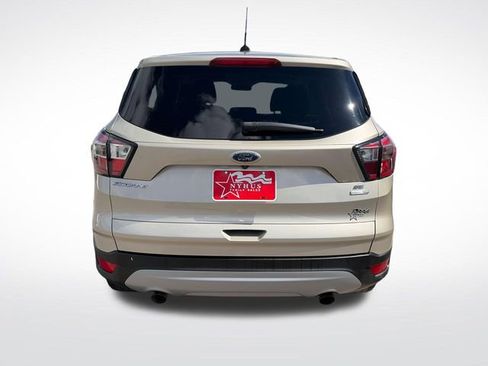 Used 2017 Ford Escape SE AWD/4WD image 7