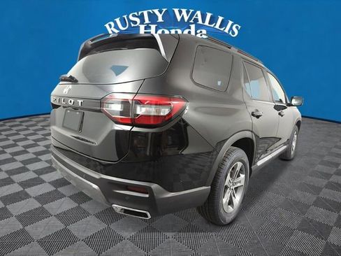 New 2026 Honda Pilot EX-L image 2