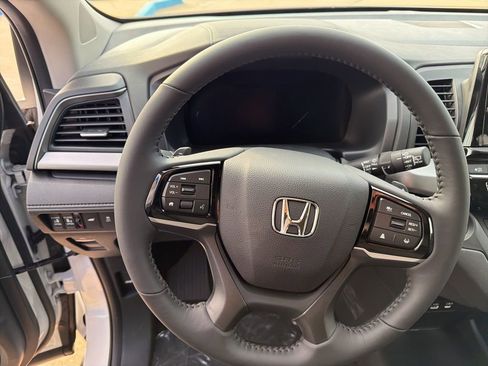 New 2026 Honda Odyssey EX-L image 9