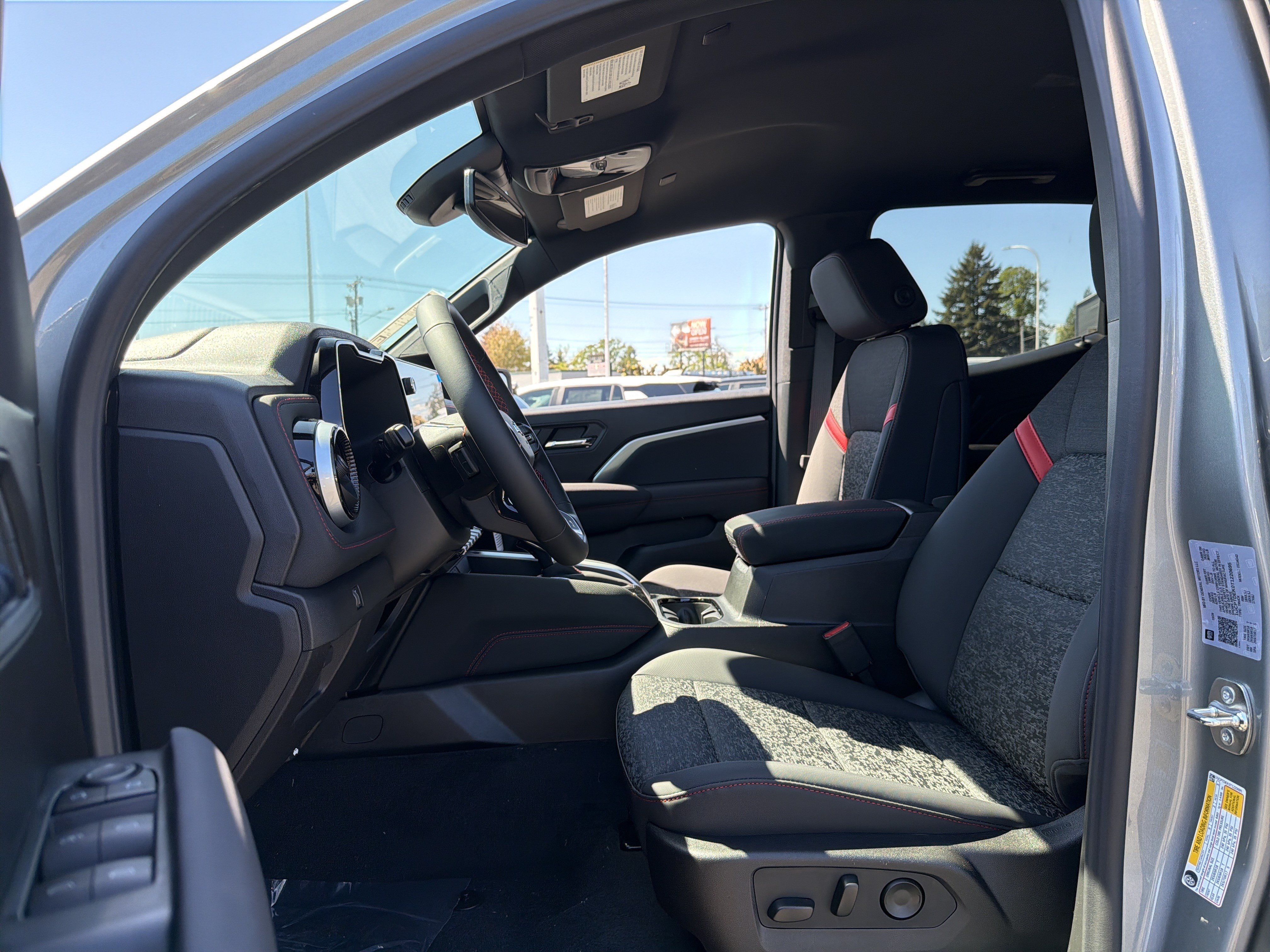 New 2026 Chevrolet Colorado Z71 w/ Technology Package AWD/4WD image 10