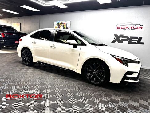 Used 2024 Toyota Corolla SE FWD image 1