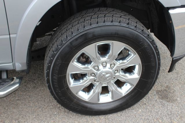 Used 2020 RAM 2500 Limited AWD/4WD image 35