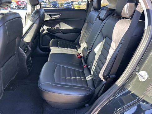 Used 2022 Ford Edge SEL w/ Convenience Package image 22