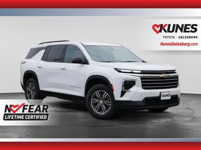 Used 2024 Chevrolet Traverse LT
