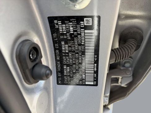 Used 2018 Honda Civic EX-T image 30