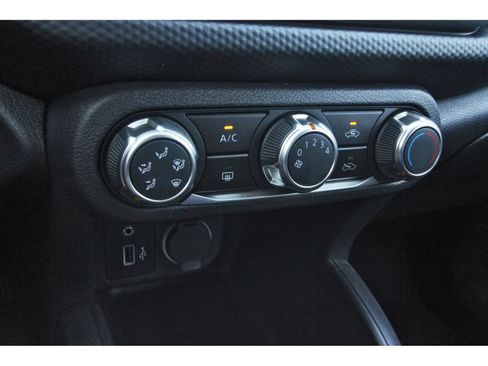 Certified 2025 Nissan Kicks Play S FWD image 26