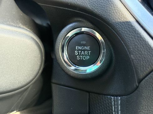 Certified 2024 Subaru Forester Limited image 18