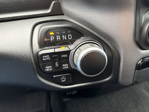Used 2023 RAM 1500 Big Horn AWD/4WD image 28