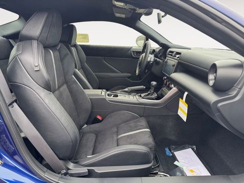 Used 2025 Toyota GR86 Premium image 15