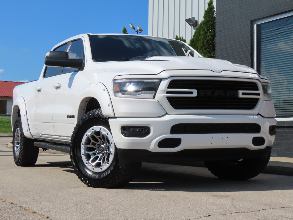 Used 2020 RAM 1500 Sport w/ Level 2 Equipment Group AWD/4WD image 2