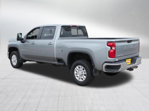 Used 2024 Chevrolet Silverado 3500 LT w/ Convenience Package AWD/4WD image 5