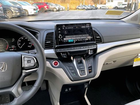 New 2026 Honda Odyssey EX-L image 13