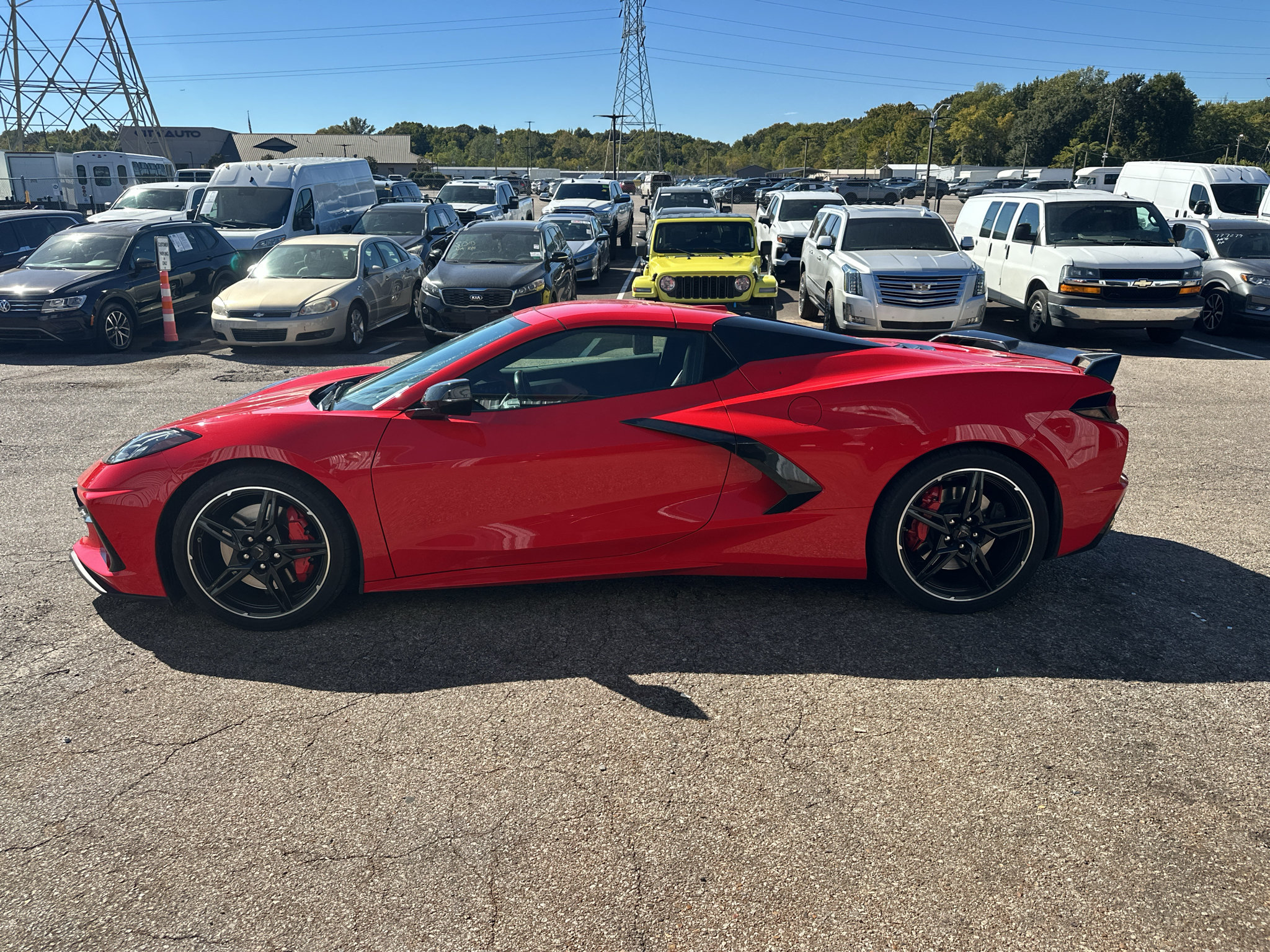 Used 2021 Chevrolet Corvette Stingray Preferred Conv w/ Z51 Performance Package RWD image 4