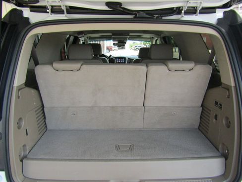 Used 2018 Chevrolet Tahoe Premier image 42