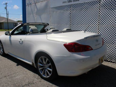 Used 2014 INFINITI Q60 Convertible w/ Premium Package RWD image 12
