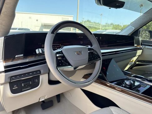 New 2026 Cadillac Escalade Platinum Sport w/ LPO, ONYX Package AWD/4WD image 36