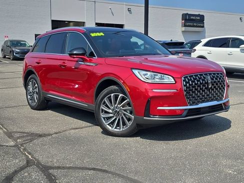 Certified 2024 Lincoln Corsair Reserve w/ Equipment Group 202A AWD/4WD image 33
