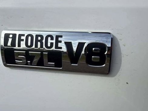 Used 2015 Toyota Tundra SR5 image 16