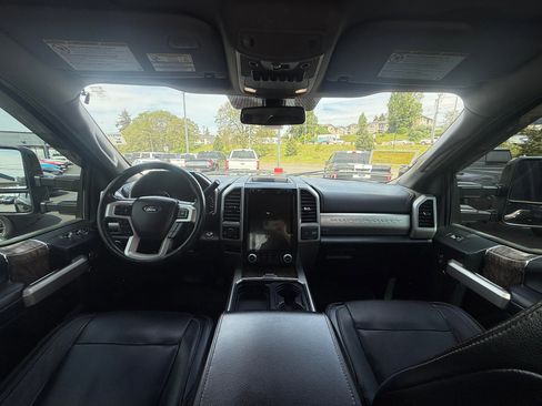 Used 2018 Ford F350 Lariat w/ Lariat Ultimate Package AWD/4WD image 11