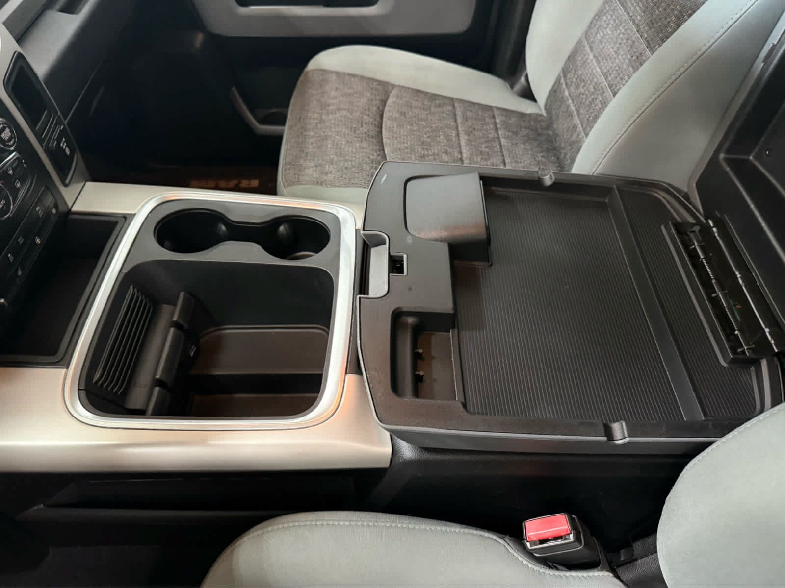 Used 2019 RAM 1500 Warlock AWD/4WD image 23