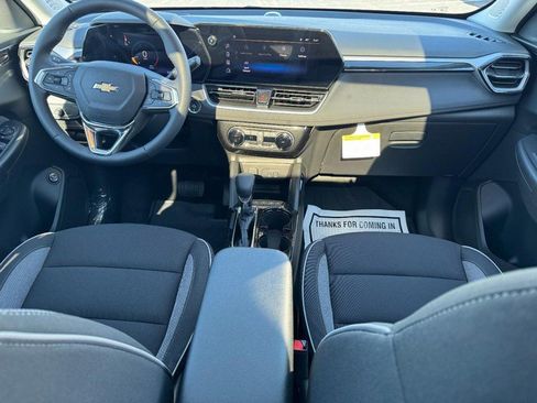 New 2026 Chevrolet TrailBlazer LT w/ Convenience Package image 7