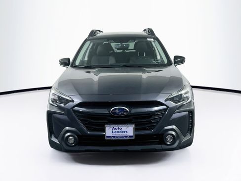 Used 2023 Subaru Outback Premium AWD/4WD image 2