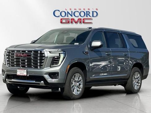 New 2026 GMC Yukon XL Denali w/ Sun & Power Step Package AWD/4WD image 8
