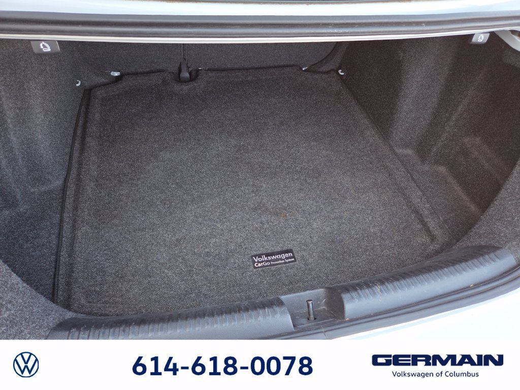 Used 2017 Volkswagen Jetta S w/ Jetta S Cold Weather Package FWD image 25