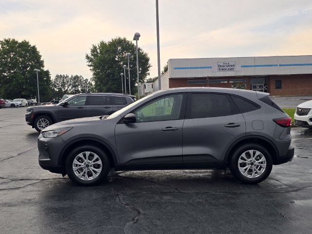 Used 2025 Ford Escape Active FWD image 6