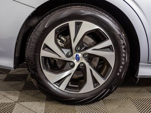 Used 2025 Subaru Legacy Premium AWD/4WD image 51