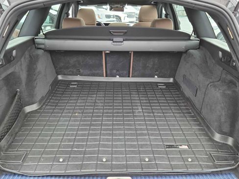 Used 2019 Mercedes-Benz E 63 AMG S image 27