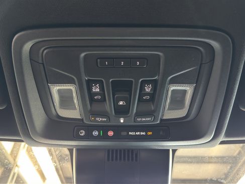 New 2026 Chevrolet Silverado 1500 ZR2 AWD/4WD image 22