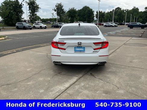 Used 2022 Honda Accord Sport image 4