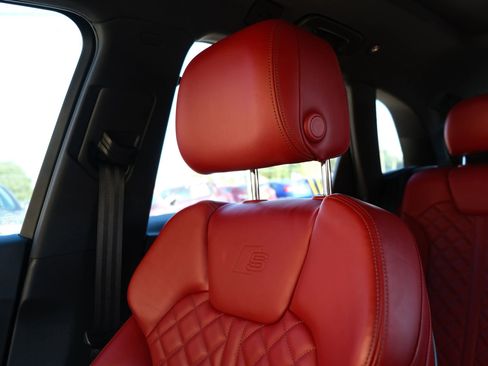 Used 2021 Audi SQ5 Premium Plus image 44