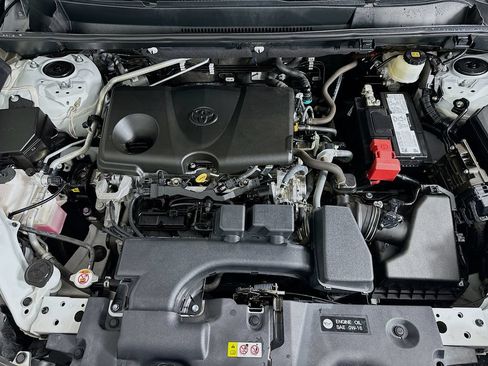 Used 2022 Toyota RAV4 Adventure AWD/4WD image 29