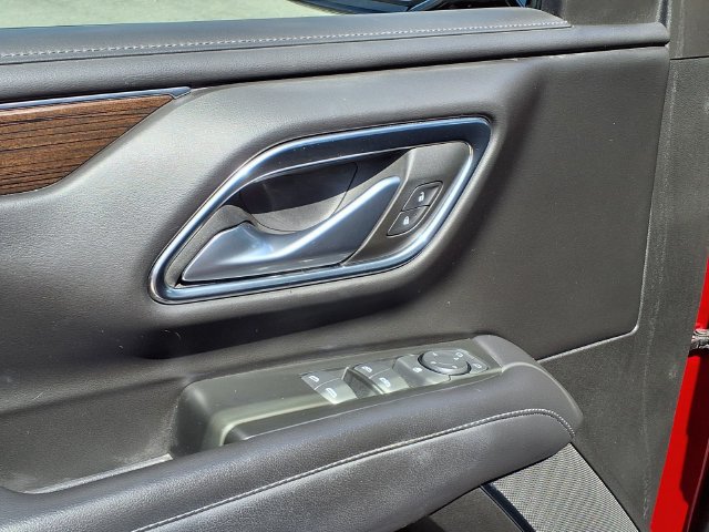 Used 2022 GMC Yukon XL SLE AWD/4WD image 18