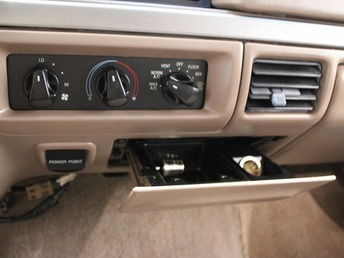 Used 1994 Ford F150 XL image 17