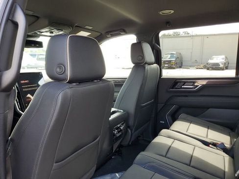 New 2026 GMC Yukon XL Elevation RWD image 10
