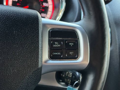 Used 2015 Dodge Grand Caravan R/T w/ Driver Convenience Group FWD image 27