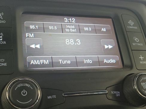 Used 2021 RAM 1500 Big Horn RWD image 18